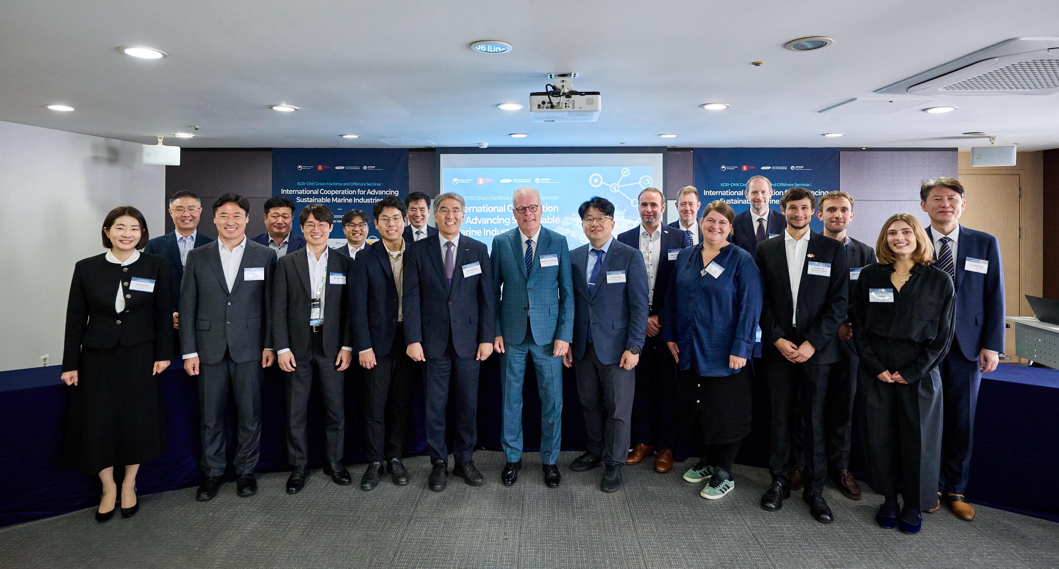 단체 기념사진(1)